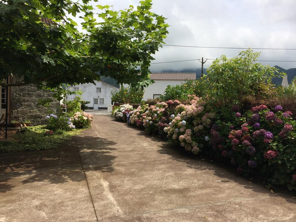 Casa Dos Platanos-Family Home Sete Cidades Phòng bức ảnh